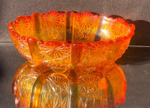 Vtg. Amberina Glass Oval Bowl Starburst Diamond Point Sawtooth Edge Glows