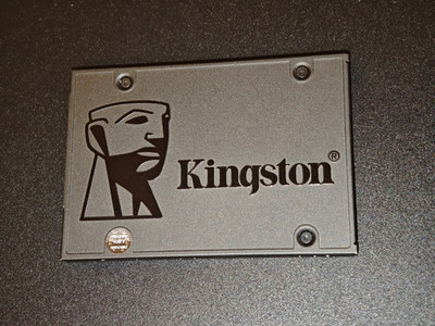 Kingston A400 120GB SSD 2,5 Zoll SATA III SA400S37/120G interne Festplatte
