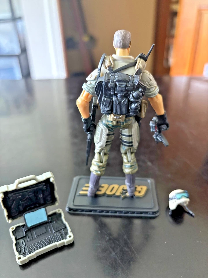 GI Joe 3,75” 50th Eagle's Edge General Hawk Completo Foto 2 de 2