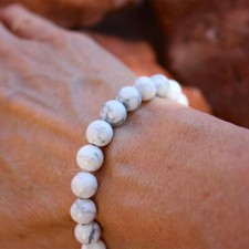 Natural Stone Howlite Beaded Stretch Bracelet 8MM Beads Healing Stone Bracelet