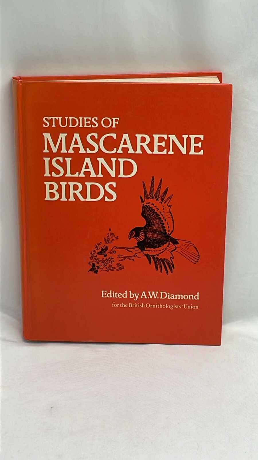 Studies of Mascarene Island Birds ed. by AW Diamond HB CUP 1987,  1st edition