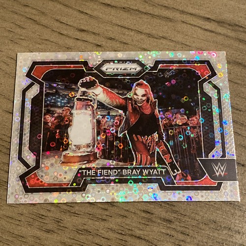 WWE Prizm 2024 - 4 Card Base Lot Sports Trading Cards Collection