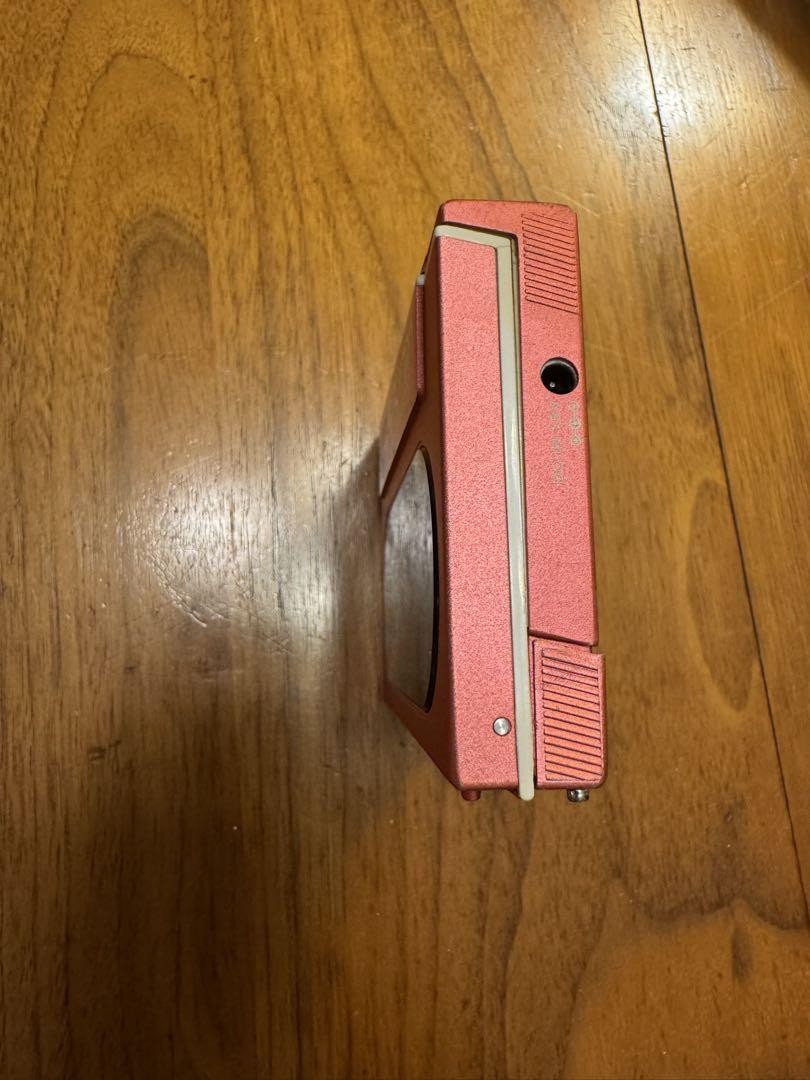 Sony wm-20 ピンク　動作品 + 電池パック Sony wm-20 ピンク 動作品 + 電池パック Sony wm-20 ピンク 動作品 +