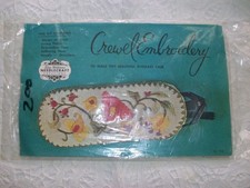 Vintage Elsa Williams Needlecraft Crewel Embroidery Eyeglass Case KC722