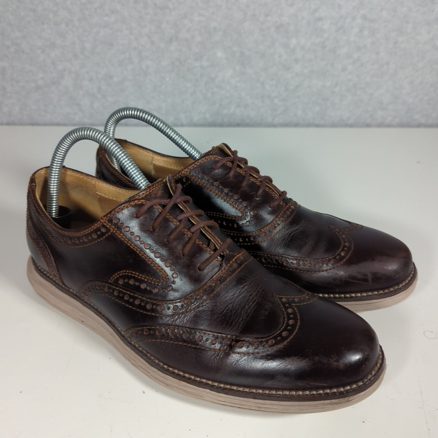 SAOLA Scarpe uomo Cole Haan Grand IS Oxford a coda di rondine 8M suola bianca marrone scuro
