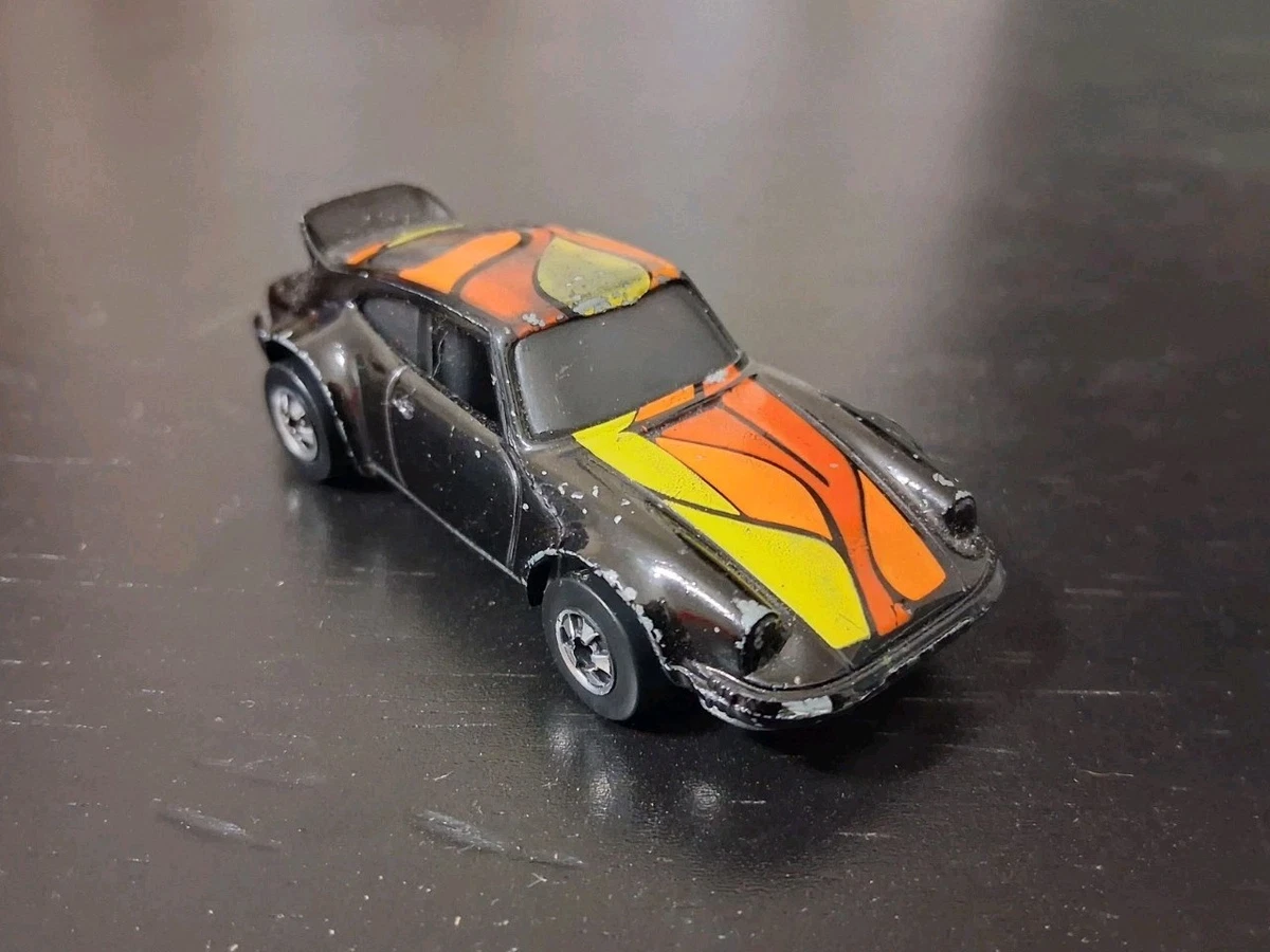 Hot Wheels Porsche 1974 Year of Manufacture Vintage Manufacture