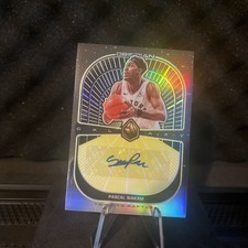 2019-20 Panini Obsidian Galaxy Pascal Siakam Electric Etch Yellow /10 Auto