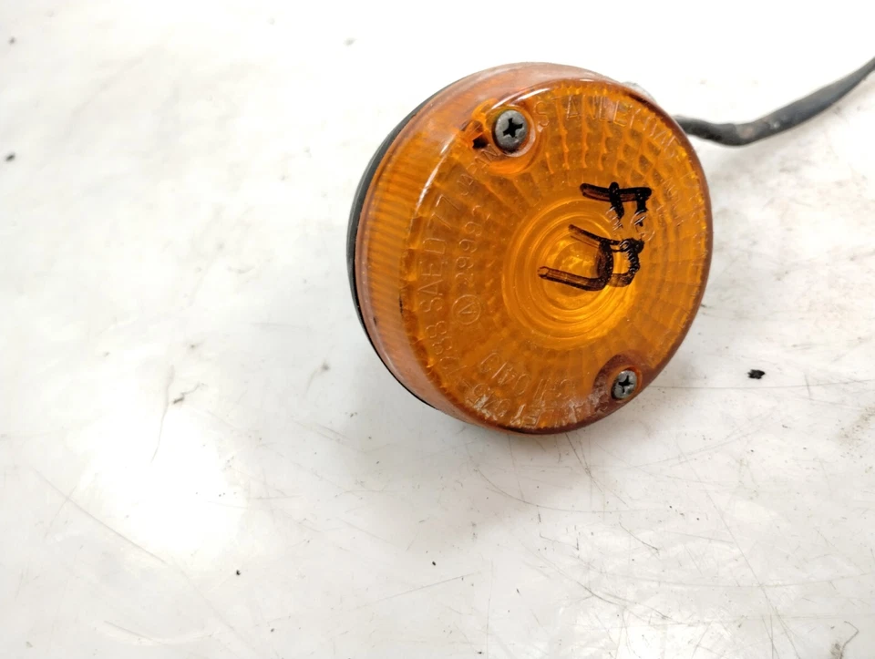 2001 01 Kawasaki KE100 KE100B Front Right Turn Signal Indicator Light - Image 2 of 4