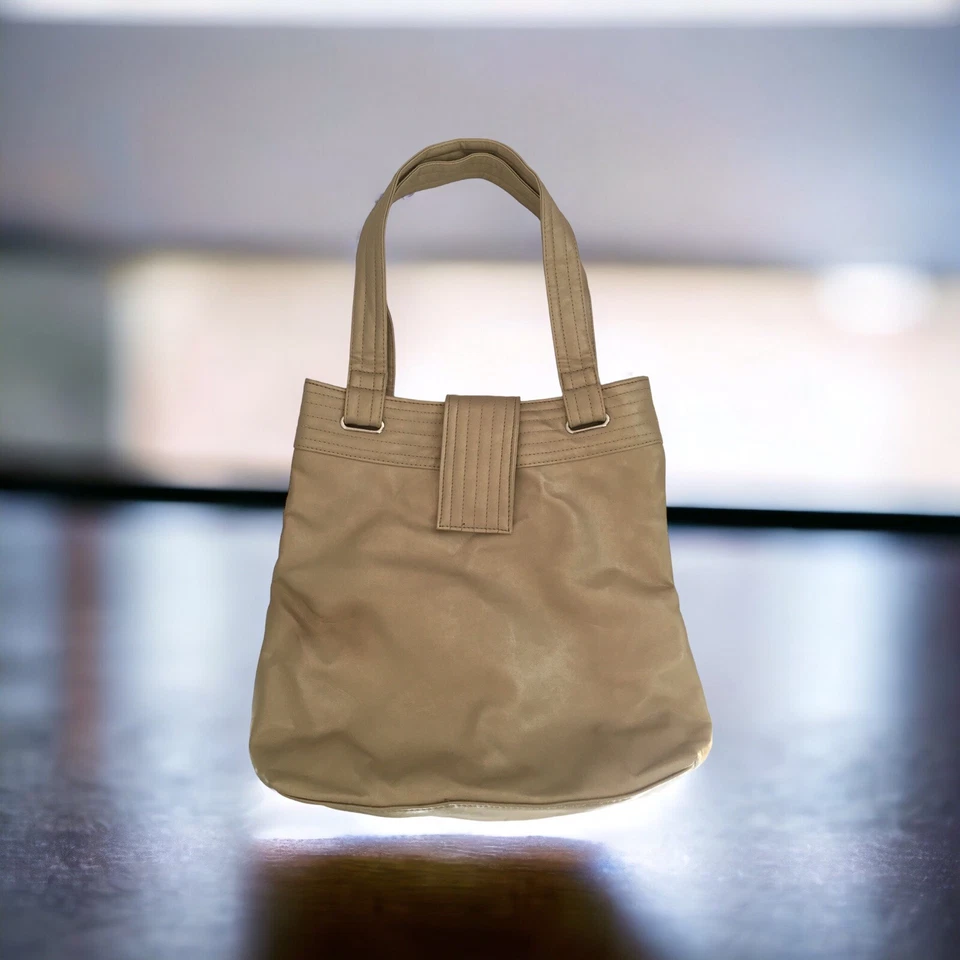 Marilyn Miglin CUATRO FLORES BLANCAS® 3 piezas Set de regalo Loción corporal Fragancia Spray Foto 3 de 4