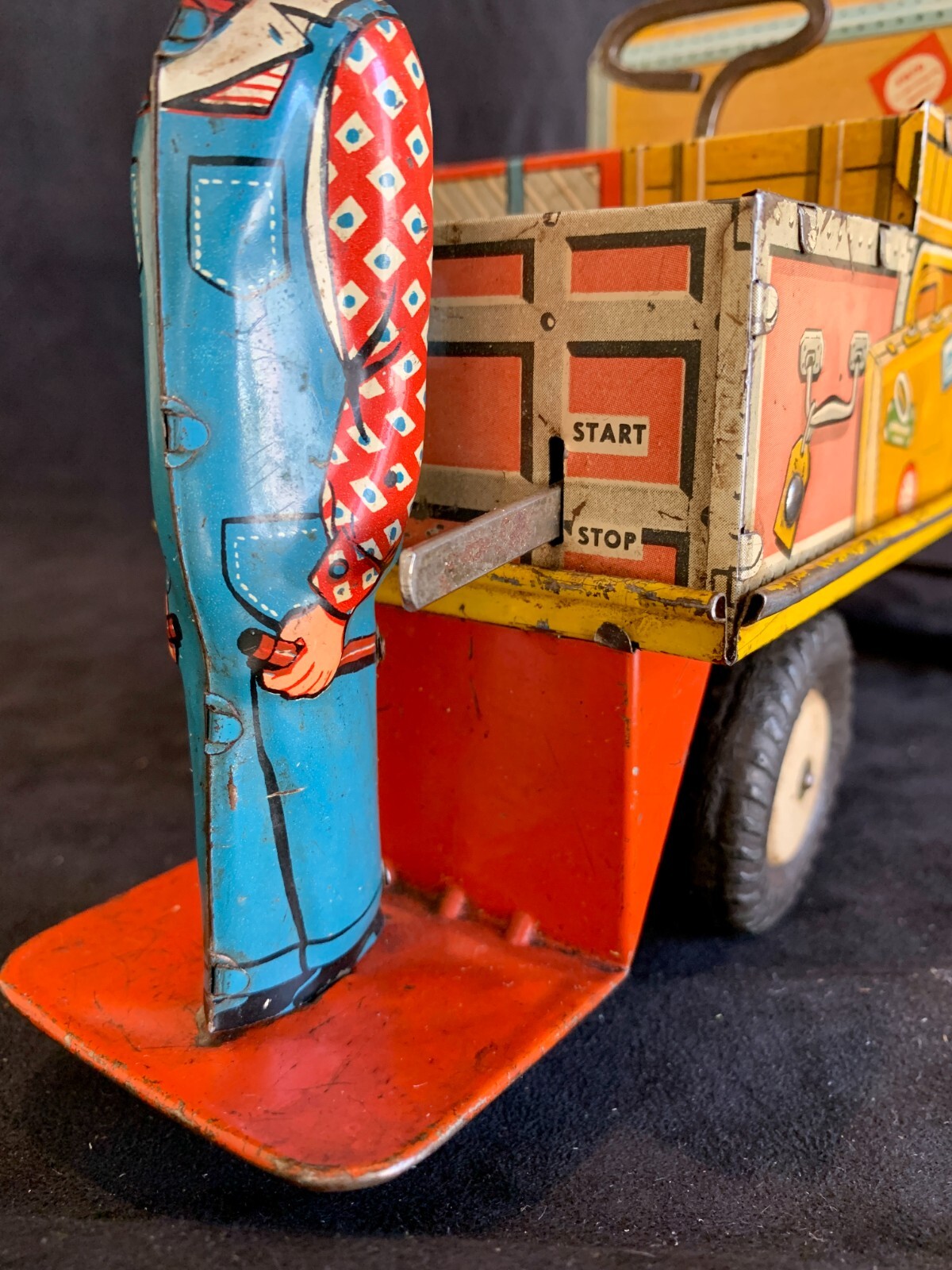 Vintage Unique Art Finnigan Porter Wind Up Tin Litho USA WORKS 1950s Ex Cond