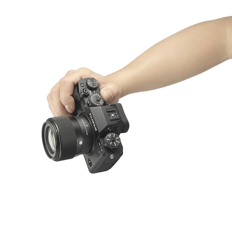 SIGMA 56MM F/1.4 DC DN CONTEMPORARY LENS FOR FUJI X-MOUNT (4351975) - image 4 of 4