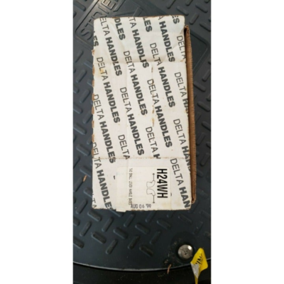 #ad #ad Delta H24WH Innovations Metal Handle Base Set $40.00