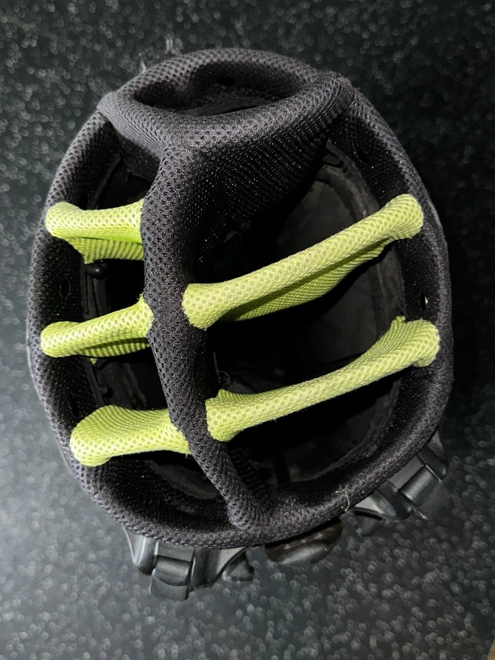 Bolsa de pie de golf Ogio divisor de 8 vías con correa para el hombro - negra y verde sin rasgaduras Foto 3 de 4