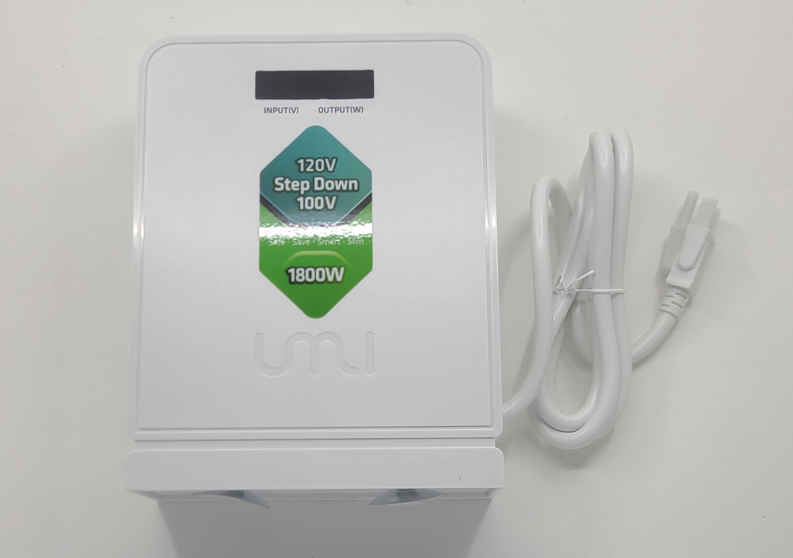 uni LX-1800 Step-Up/Step-Down AC to AC Power Transformer Voltage Converter