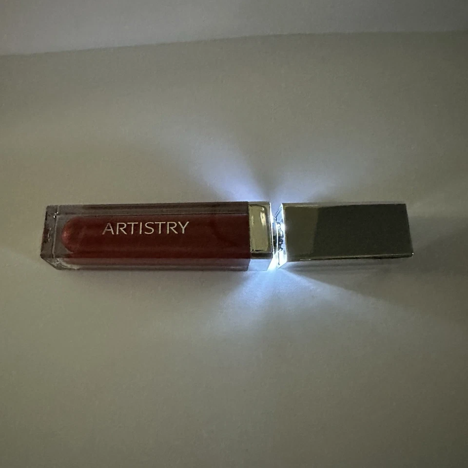 Brillo de labios iluminado Amway Artistry PASSION nuevo sellado Amway 6G .21 oz Foto 3 de 4