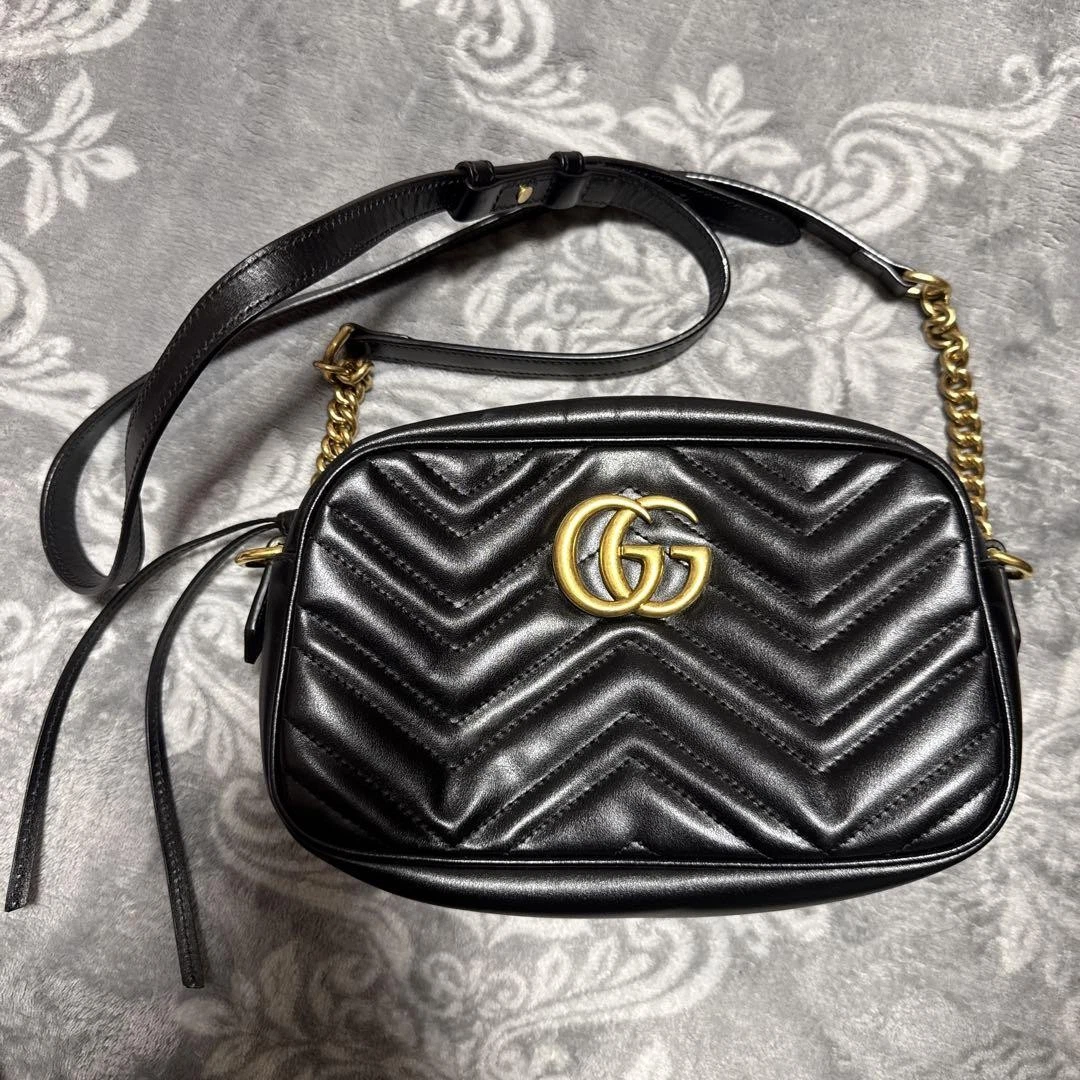 Sac à bandoulière Gucci Gg Marmont créateur mode luxe accessoire sac à main chic