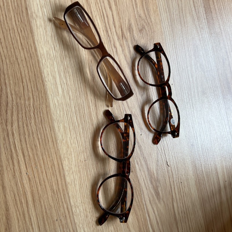 Bundle of 3 JM New York Amber/Brown Round rectangular Reading Glasses +3.00
