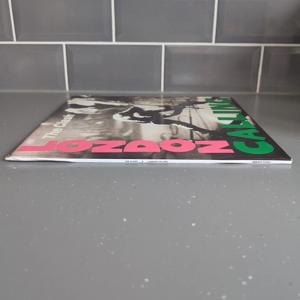 THE CLASH  LONDON CALLING  2015 EU REMASTERED DOUBLE VINYL LP 88875112701 EX/VG+ - Image 3 of 4