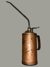 Vintage Golden Rod 1 Quart Hydaulic Pump Oiler 11" Spout Made in USA