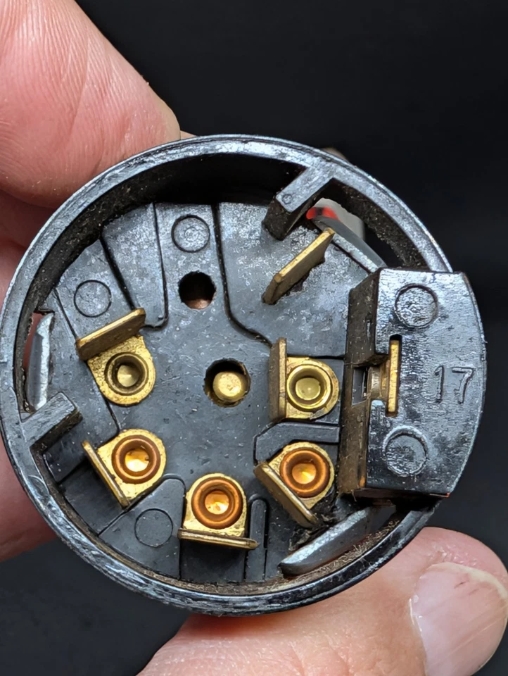 INTERRUPTOR LIMPIAPARABRISAS CAMIONETA FORD F100 F150 F250 F350 BRONCO 1980-87 NUEVO DE STOCK Foto 3 de 4