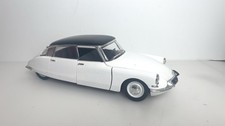 Vtg 1963 Solido Citroen DS 19 sedan white black roof 1/18  8033 miniature car