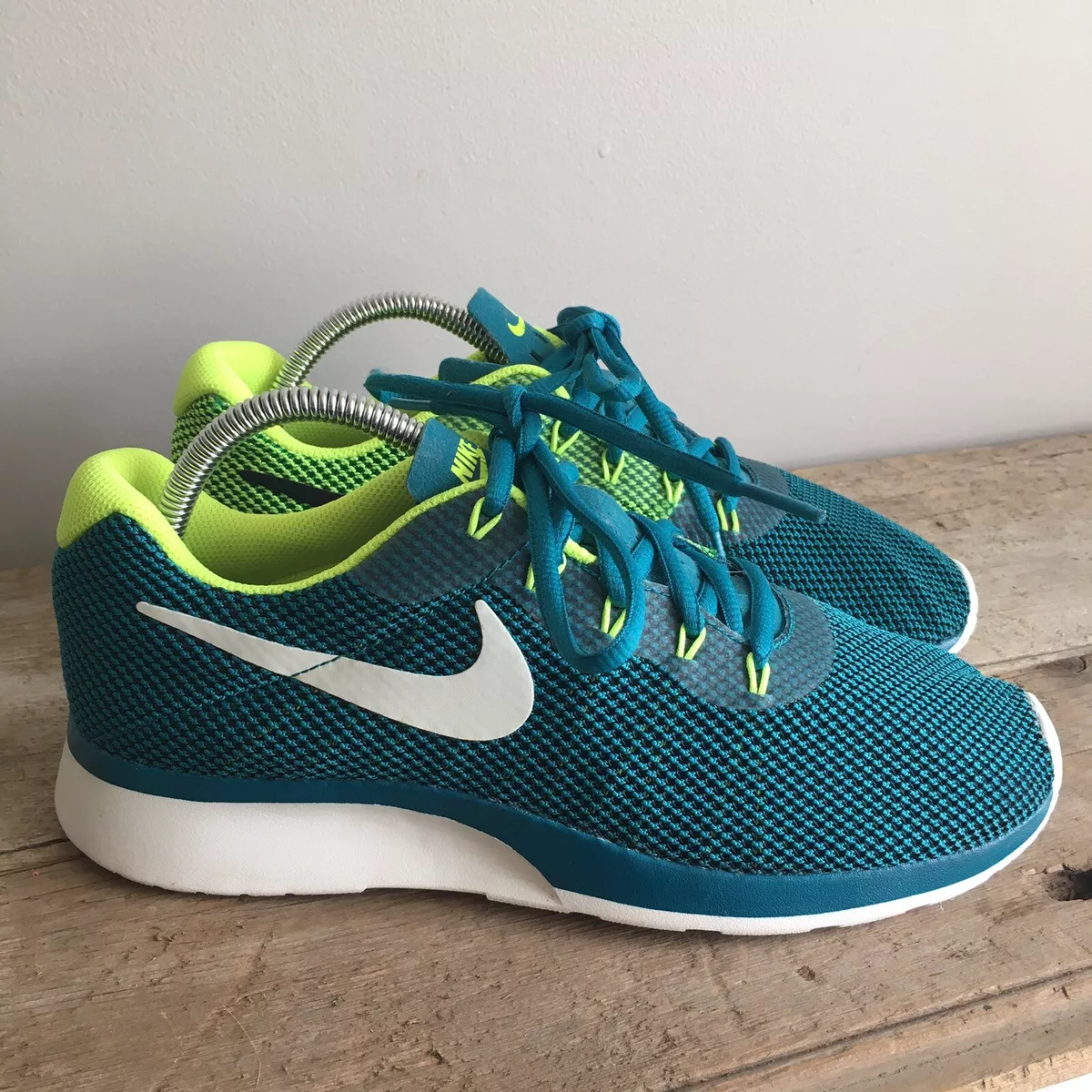 Best shoes 2024 under 400