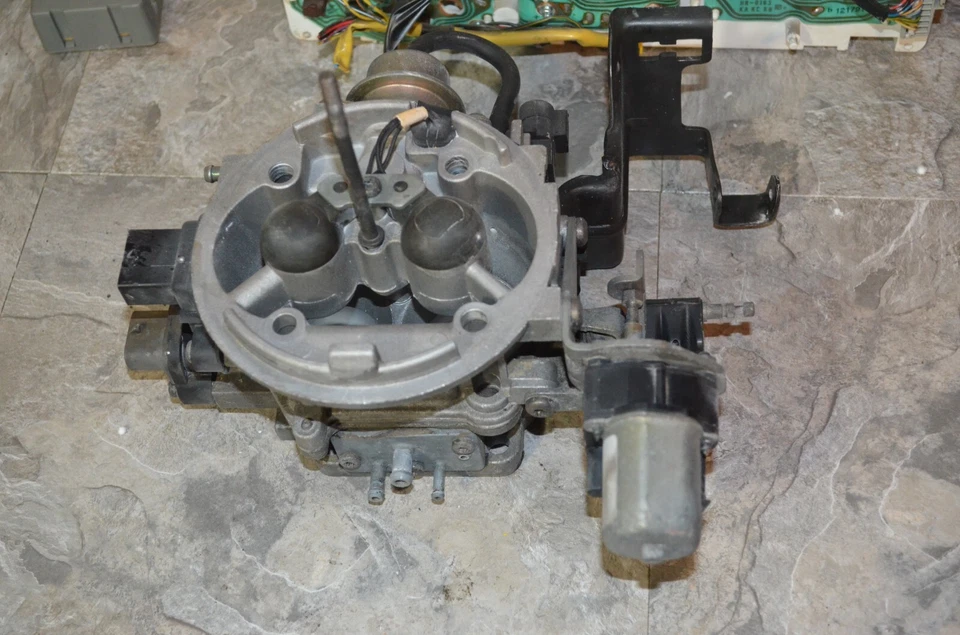 89-92 Dodge Van Truck Ram 5.9L V8 TBI Throttle Body Assembly Factory OEM 90 91 - Image 3 of 4