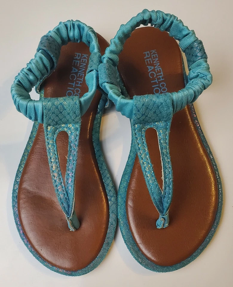 Kenneth Cole Reaction Toddler's Size 10 Shimmery Blue Ankle Strap Thong Sandals - Image 4 of 4