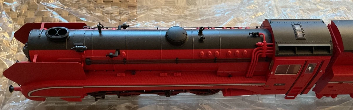Märklin 37082 Schnellzug-Dampflokomotive BR 10 001 der DB 10 JAHRE Insider