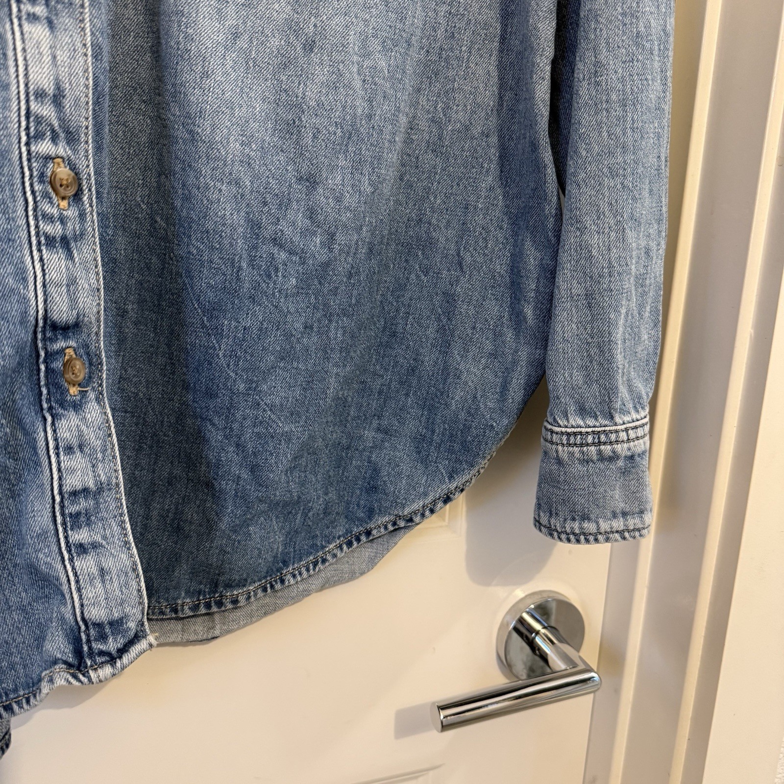 Universal Thread midweight denim Oversized Shirt … - image 6