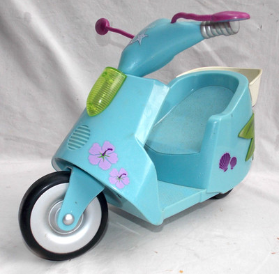 American Girl Battery Operated Blue Island Scooter Works Great
