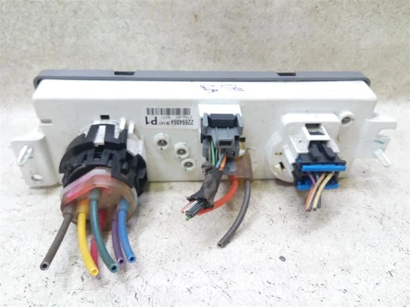Control de temperatura climático 22694864 compatible con 01-05 Pontiac Grand AM P26-195624 Foto 4 de 4