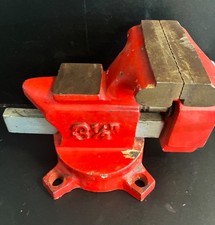 3-1/2&rdquo; Bench Vise Swivel Base Anvil Heavy Cast Iron Red Shop Vise