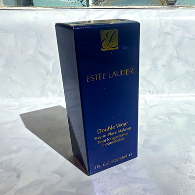Estée Lauder Double Wear Liquid Foundation Full Coverage Matte 1C1 1 fl oz