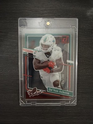 De’von Achane The rookies clear card NO.15 /100