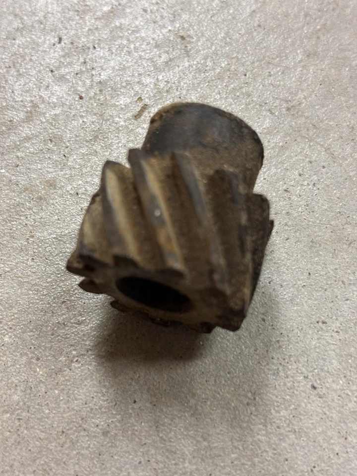 1962 Fiat 1200 родстер двигатель масляный насос распределитель передач - Изображение 4 из 4