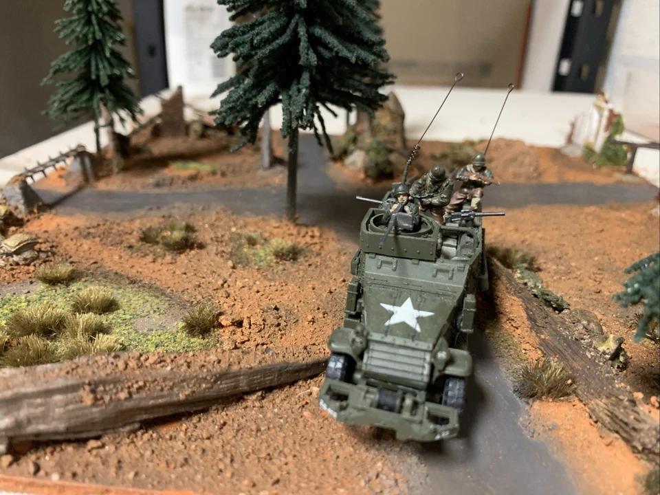 Unimax Forces of Valor 1:72 US M3A1 Half Track and Gunner X2 Crew. - Imagem 3 de 4