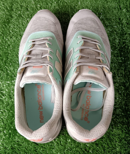 NEW BALANCE 996 - ZAPATILLAS - UK5/US7/EU37.5 - WR996NOB - GRIS/VERDE - Imagen 7 de 9