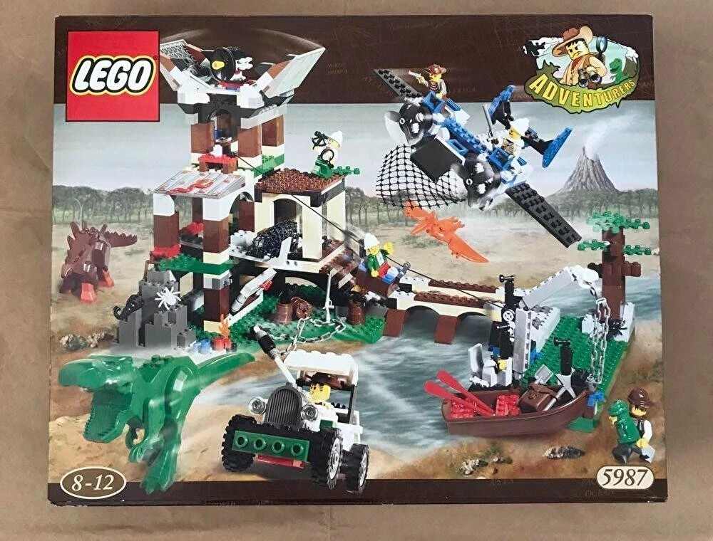 LEGO Adventurers 5987 Dino Research Compound New Sealed Box Does Have Damege