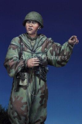 MW22 ALPINE MINIATURES 35127 WW2 RUSSIAN SCOUT #1  1/35 FIGURE
