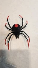 Animatronic Real Life Robo Alive Crawling Black Widow Spider Zuru WORKS