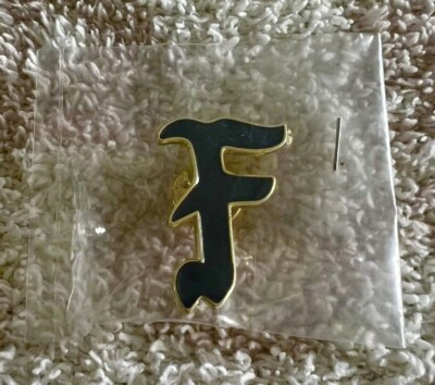 実物 fog forward forwardobservationsgroup Forward Observations Group FOG F Lapel Pin Tie Tack Button
