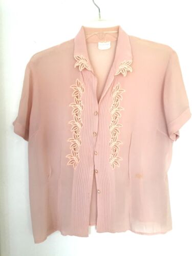 Vintage 40s 50s women's blouse pink crepe flower a