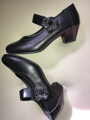 Neu / Pumps / Halbschuhe / Damenschuhe