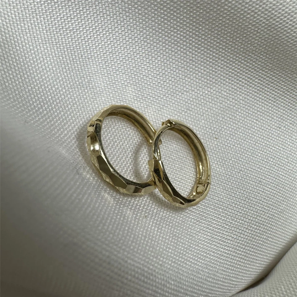 Boucles d'Oreilles Créoles Articulées en Or Jaune 9 Carats - Photo 2/4