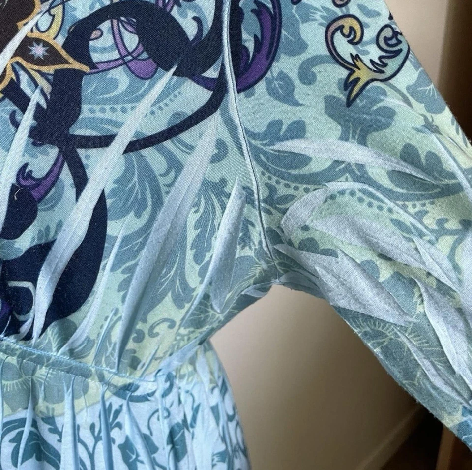 Túnica One World Apparel azul boêmia fada floral assimétrica tamanho M - Imagem 4 de 4