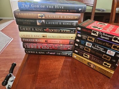 Laurie R King MARY RUSSELL SHERLOCK HOLMES Lot of 14..Paperback And Hardcover