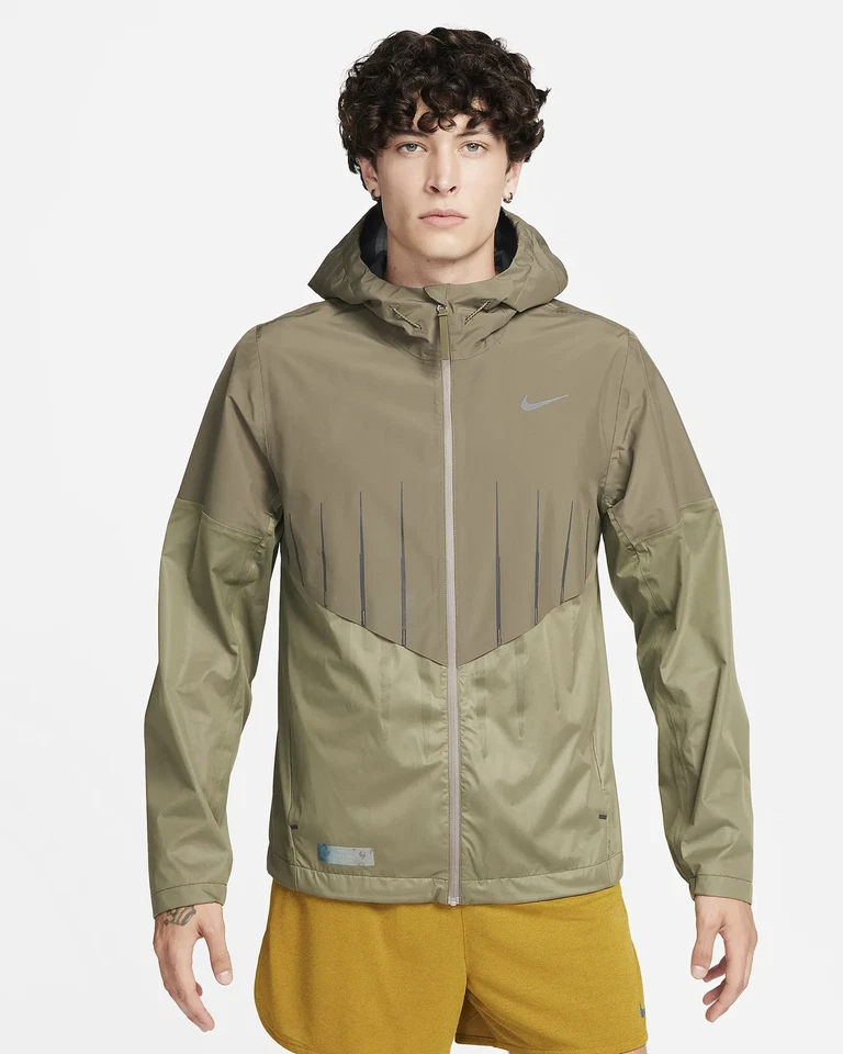 Nike Running Aerogami Rain Jacket - Men's Medium ~ $275.00 FD0410 222 Green - Image 3 of 4