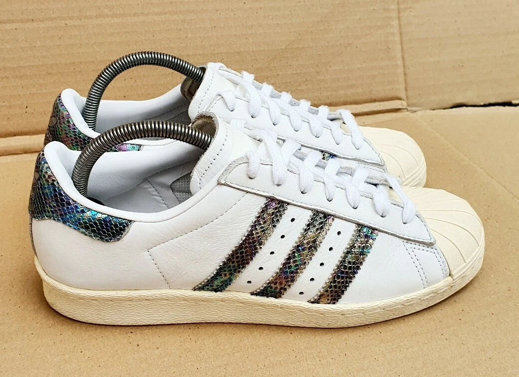 ADIDAS SUPERSTAR 80 s TRAINERS SIZE 6 UK WHITE WITH SNAKE FOIL MERMAID SIDES