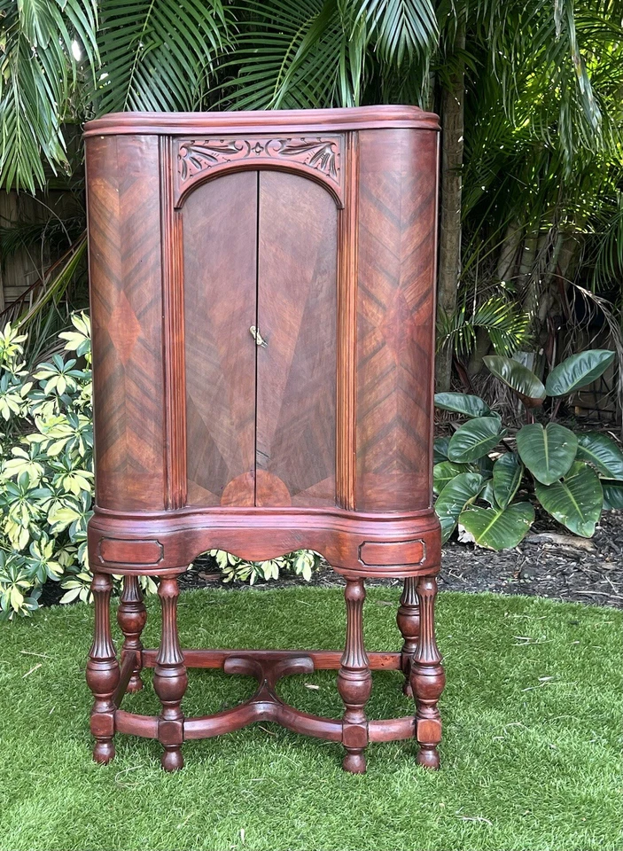 Armario de almacenamiento y joyería Art Deco de 1930 - Radio vintage reutilizada Foto 4 de 4